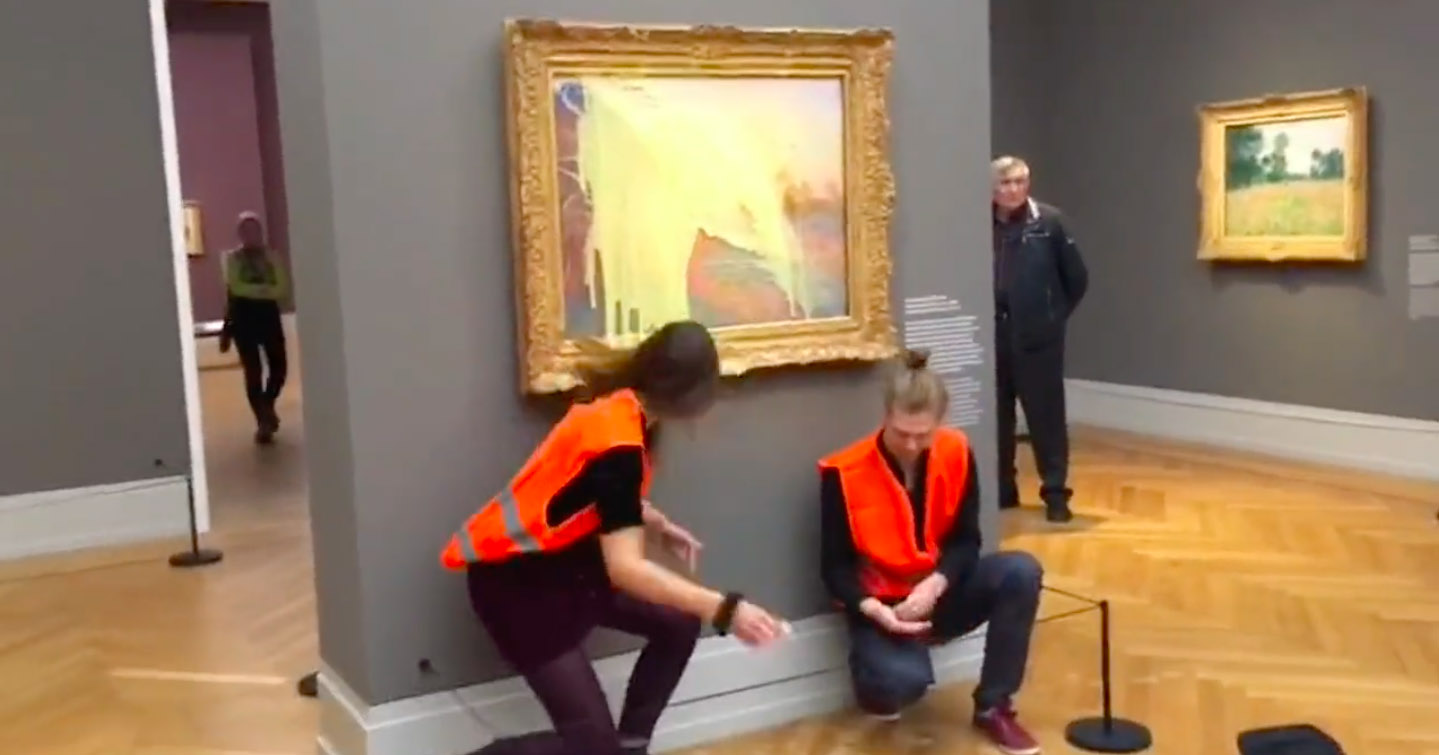 Climate activists pour mashed potatoes on 111 million work